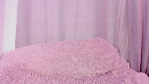 Amelia online show from 01/18/26, 09:51