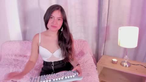 Amelia online show from 03/24/26, 09:09