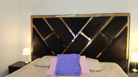 Snapshot of ameliie_saenz chatting on 02/14/26, 07:54 Ameli online show from 02/14/26, 07:54