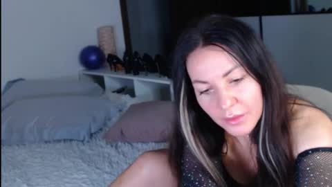 amelinamersi online show from 02/19/26, 08:38