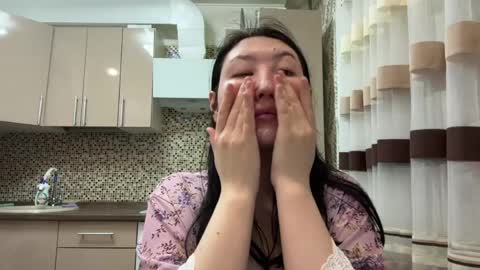 Ameliya online show from 04/16/26, 09:37