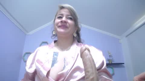 Amell Thomson online show from 12/23/24, 05:32