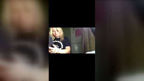 amely12 online show from 04/20/26, 03:37