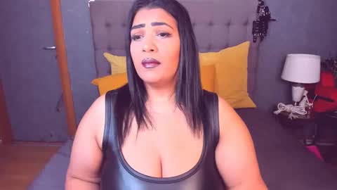 amelycube343767 online show from 04/14/26, 12:00