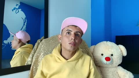 Snapshot of amenhotep_ chatting on 04/07/26, 12:27 Amenhotep online show from 04/07/26, 12:27