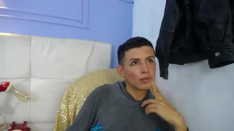 Snapshot of amenhotep_ chatting on 04/14/26, 01:06 Amenhotep online show from 04/14/26, 01:06