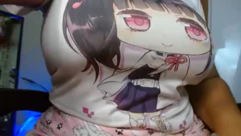 Mari online show from 12/22/25, 11:51