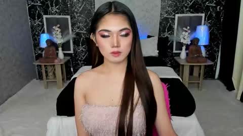 Claire online show from 10/13/25, 08:25