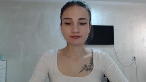 Julia  online show from 01/19/26, 10:08