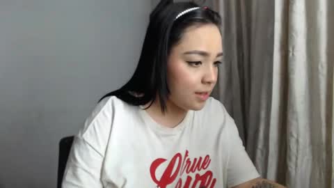 ami_rosee online show from 12/02/24, 07:03