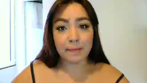 ami_rosee online show from 08/05/26, 06:16
