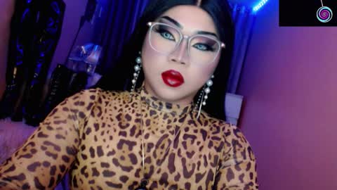 Queen Mireska online show from 03/25/26, 05:41