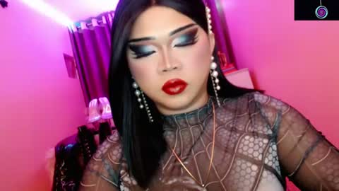 Queen Mireska online show from 06/09/26, 02:50