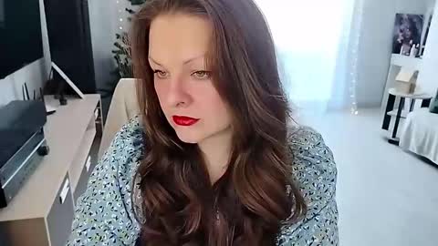 Mila online show from 02/03/26, 06:22