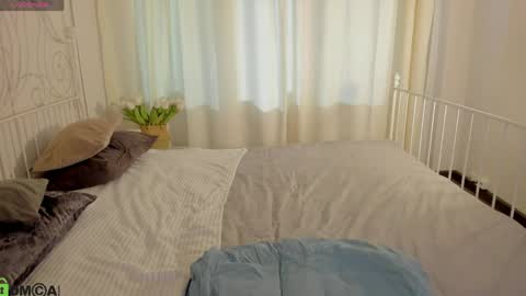 amilia_may online show from 04/02/26, 08:12