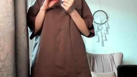 Emily online show from 04/18/26, 09:13