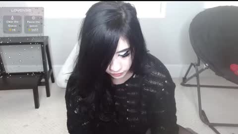 Snapshot of amilustxx chatting on 01/28/25, 05:46 amilust online show from 01/28/25, 05:46