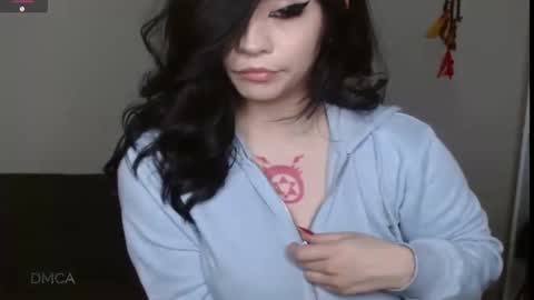 amilust online show from 12/14/25, 06:12