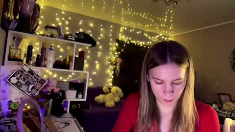 Snapshot of amily_sunray chatting on 03/01/26, 01:24 Amily online show from 03/01/26, 01:24