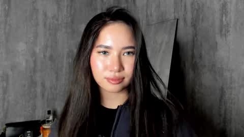 Amina online show from 03/08/25, 07:42