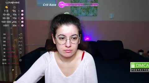 Snapshot of aminabeatris chatting on 12/22/25, 06:32 Amina online show from 12/22/25, 06:32