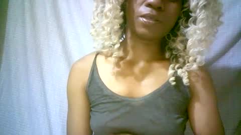 aminah01 online show from 01/02/25, 07:18