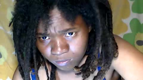 aminah01 online show from 12/01/25, 06:29