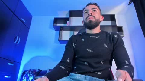 Snapshot of amir_salah chatting on 03/01/25, 12:01 Amir online show from 03/01/25, 12:01