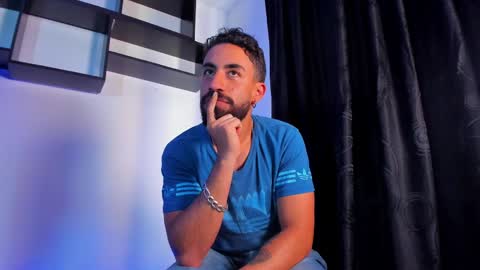 Snapshot of amir_salah chatting on 03/02/25, 04:21 Amir online show from 03/02/25, 04:21