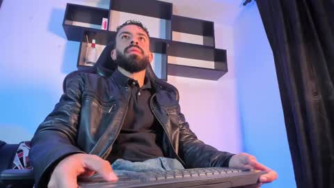 Snapshot of amir_salah chatting on 03/05/25, 11:38 Amir online show from 03/05/25, 11:38