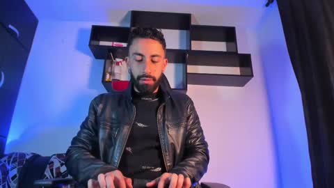 Snapshot of amir_salah chatting on 03/12/25, 10:59 Amir online show from 03/12/25, 10:59