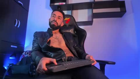 Snapshot of amir_salah chatting on 03/12/25, 05:07 Amir online show from 03/12/25, 05:07