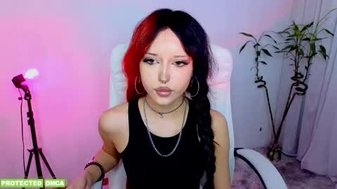 Snapshot of amiraaa__ chatting on 02/24/26, 11:41 online show from 02/24/26, 11:41