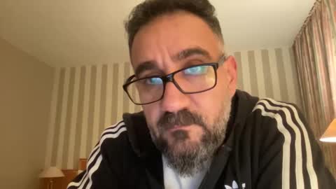 amirsds3298129 online show from 02/25/26, 09:24