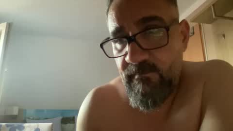 amirsds3298129 online show from 05/25/26, 07:20
