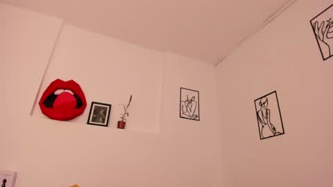 hi guys im ariani ill be off till december 1st for vacation if u want u can add me on snapchat by bio and talk or play there online show from 01/20/25, 05:59