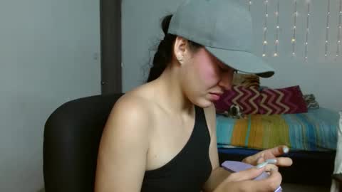 Snapshot of amitlu_ chatting on 10/10/25, 03:11 amitlu_ online show from 10/10/25, 03:11