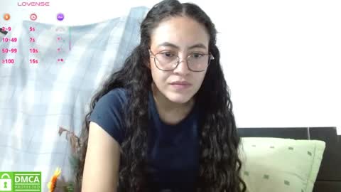 amitlu_ online show from 07/04/26, 12:06