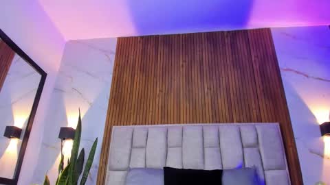 ambar online show from 03/19/26, 02:59