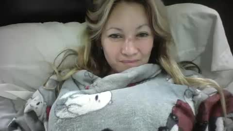 Snapshot of ammber3 chatting on 09/11/25, 11:54 Paula D online show from 09/11/25, 11:54