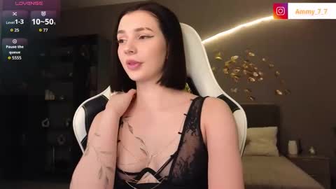 Ammy  dont forget to thumbs up me  online show from 12/22/25, 03:58