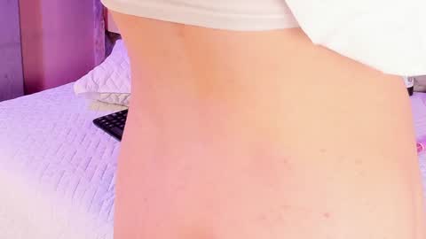 Snapshot of ammy_durand chatting on 02/08/25, 06:22 ammy durand online show from 02/08/25, 06:22