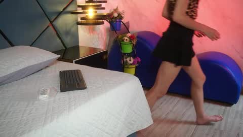 Snapshot of ammy_durand chatting on 04/20/26, 06:42 ammy durand online show from 04/20/26, 06:42