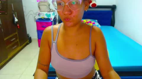 Snapshot of ammy_ronan chatting on 07/16/26, 12:38 IM AMMY online show from 07/16/26, 12:38