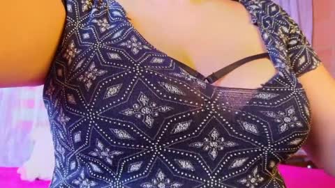 Ammy Stones online show from 04/01/26, 12:39