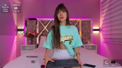 Ammy Jones online show from 02/25/25, 04:31