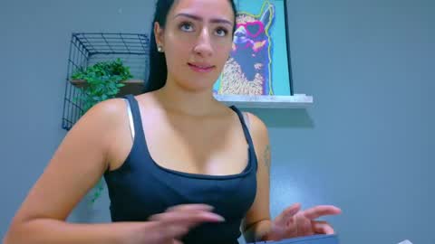 A M M Y  online show from 04/20/26, 09:23