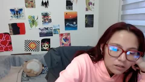 Snapshot of ammysweetx chatting on 01/27/25, 11:00 yisel online show from 01/27/25, 11:00