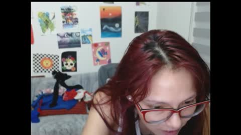 Snapshot of ammysweetx chatting on 02/13/25, 01:40 yisel online show from 02/13/25, 01:40