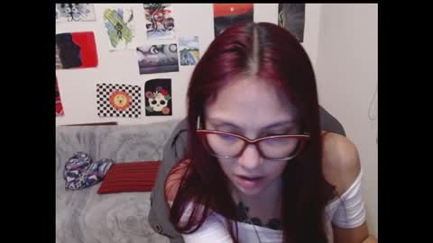 Snapshot of ammysweetx chatting on 02/14/25, 02:39 yisel online show from 02/14/25, 02:39